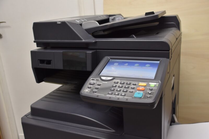 Ufficio arredato a ore – Roma Ponte Lanciani